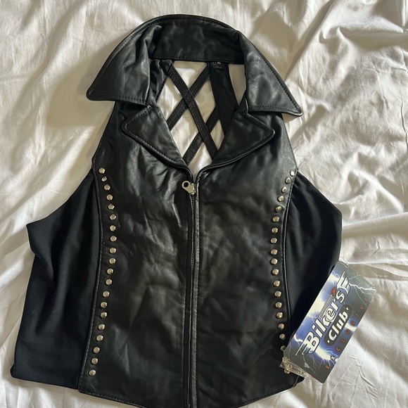 Black Leather Vest - Picture 1 of 2